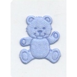 1-petit-ourson-en-satin-bleu-clair