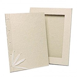 livre-d-or-ivoire-facon-papier-mache-petit-modele
