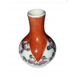 Vase "oil" Figurine miniature taraillette en porcelaine émaillée blanche fleurie