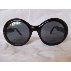 lunettes-de-soleil-rondes-noires-uv400